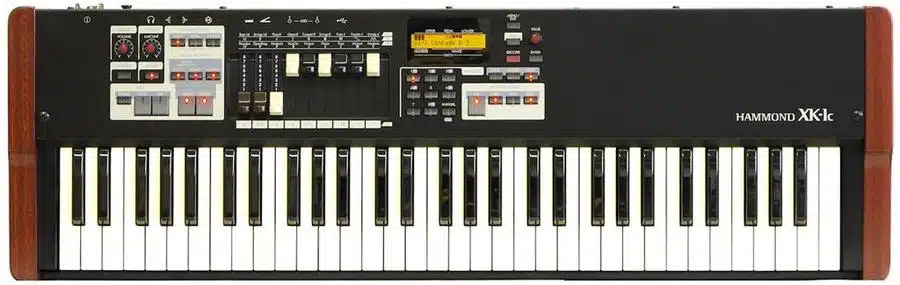 Hammond XK1C review synthesizer keyboard