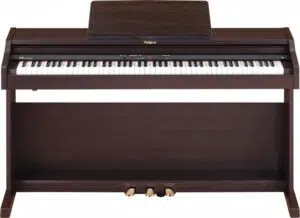 roland HP 506 piano