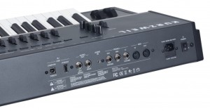 Kurzweil Forte keyboard synthesizer aansluitingen