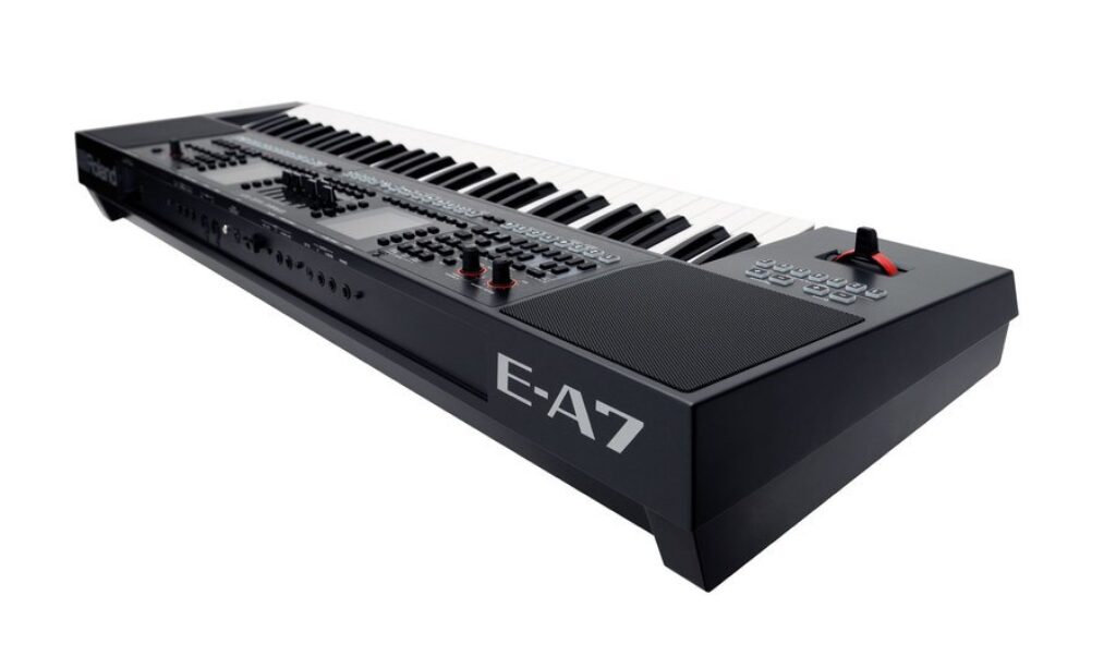 keyboard Roland E-A7 review achterkant