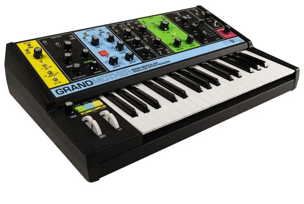 synthesizer moog grandmother review beste digitale piano