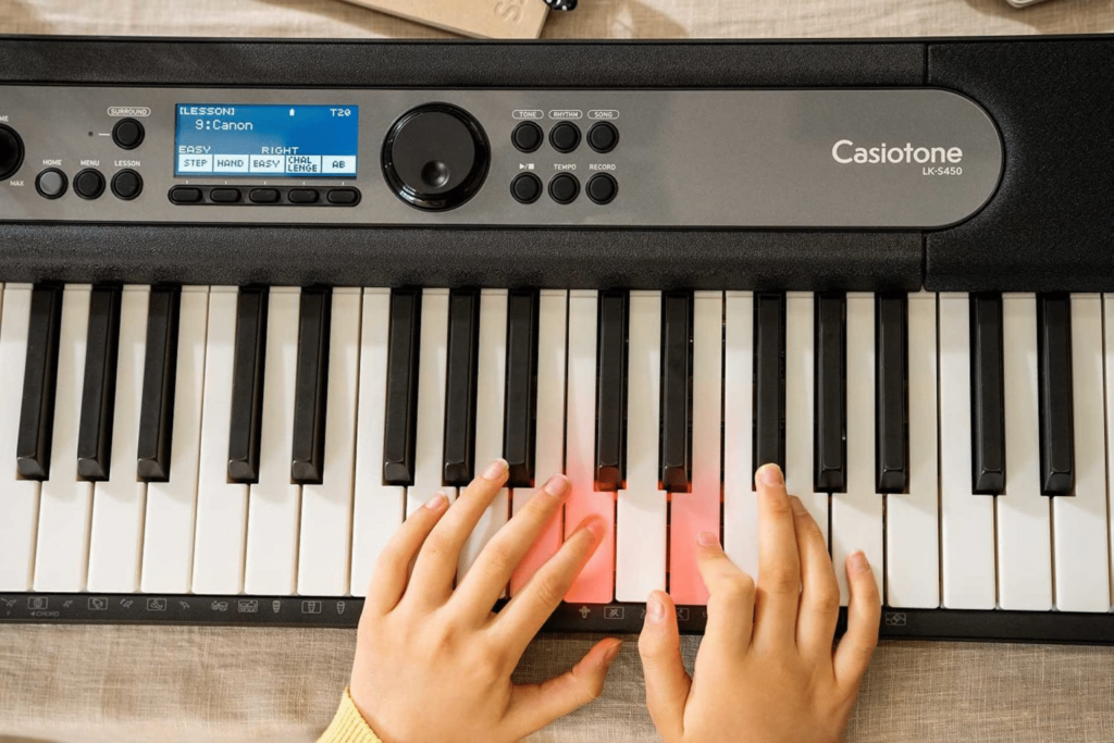 Casio LK-S450 keyboard lichtgevende toetsen