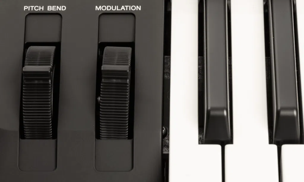 Yamaha PSR-SX600 pitch modulation