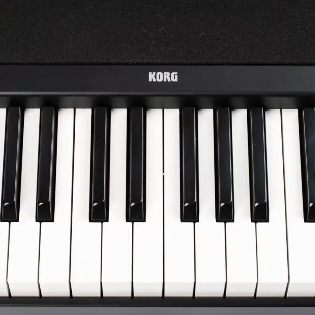 Speelervaring en klavier van de Korg B2